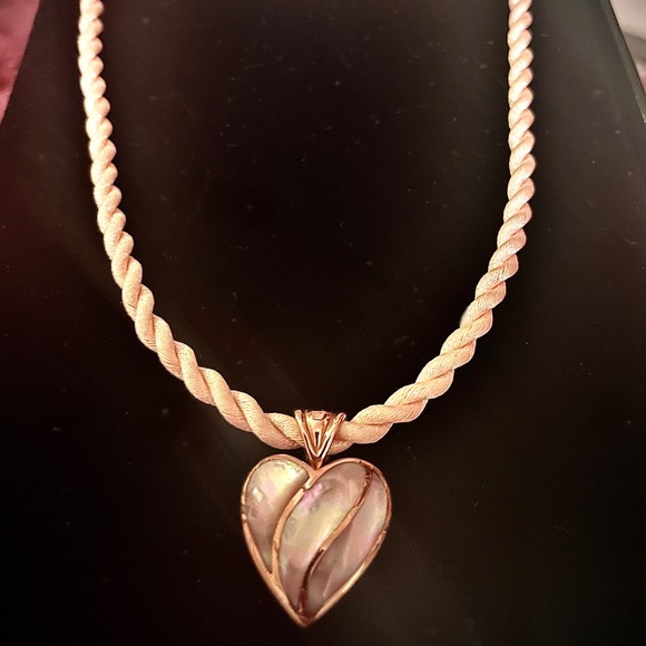 Kabana 14k Gold Mother Of Pearl Diamond Heart Pendant Necklace Estate Jewelry - Picture 3 of 6